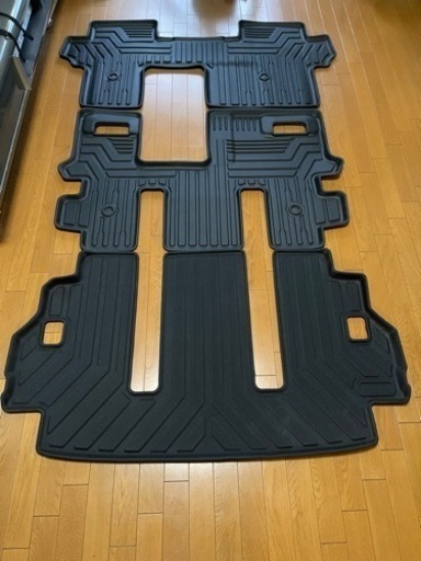 デリカD5 CV1W用　フロアマット、ラゲッジマット