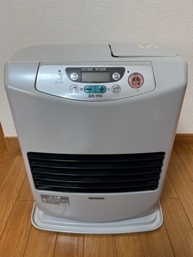 受け渡し決まりました【ポリ缶おまけ✨】CORONA石油ファンヒーター5.0L