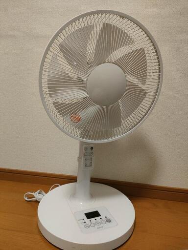 【受渡し決定しました】扇風機　12段階の調節機能あり❗