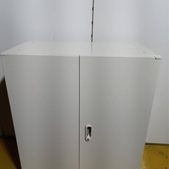 ✨激安価格✨両開きキャビネット✨事務用品✨