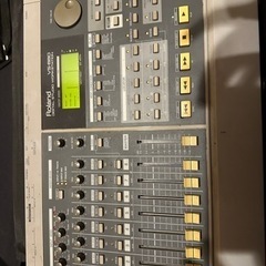 Roland V SM-880 DEGITAL STUDIO W...