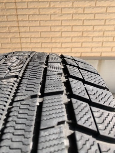 スタッドレスタイヤ　タイヤラックカバーセット