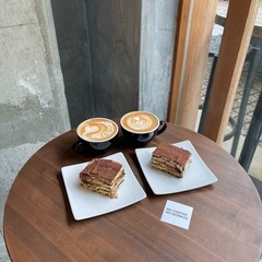 カフェ巡り − 大阪府
