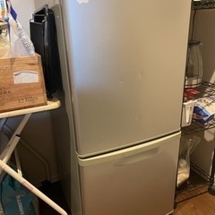 冷蔵庫　2/21以降　National NR-B140W 