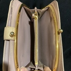 MIUMIU財布の画像