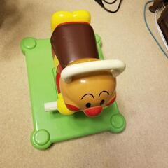 【取引中】アンパンマン　乗り物　室内玩具