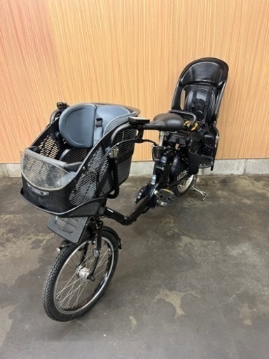 格安出品‼️  20インチ 子供乗せ 電動自転車 Panasonic ギュットミニ  前後タイヤ交換済み✨ チャイルドシート無料❗️ 3人乗り 自宅引き取り割引き⭕️