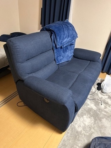 ニトリ電動リクライニングソファー