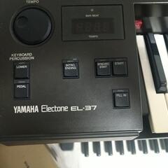 古いヤマハ(YAMAHA)のエレクトーンになりますの画像