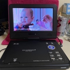 地デジ/ワンセグ対応 9インチ DVDプレーヤー コンパクトテレ...