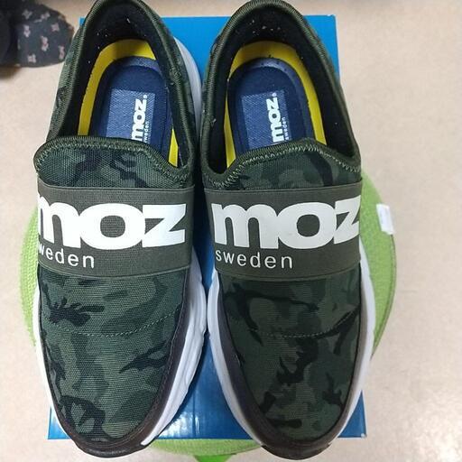 mozスニーカー(迷彩色)25cm