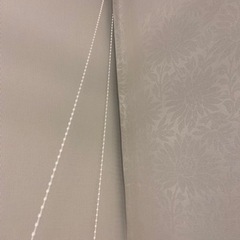白色ブラインドカーテンの画像