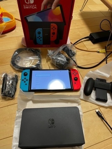 【受渡者決定】Nintendo Switch 本体 有機ELモデル