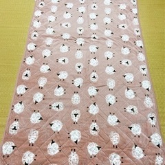 ベッドシーツカバー　秋冬　セミダブル　ベッド