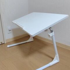 折り畳み　サイドテーブルの画像