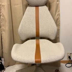 【お引取り限定】ゲーミングチェア IKEA :ベージュの画像