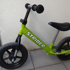 中古★ストライダー　子供用　二輪車　バランスバイク　