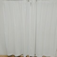 3/12日までに引取り希望　ニトリ　PM2.5対策・遮熱・遮像レースカーテン(キャッチCソニック 100X198X2) 商品コード 7313648　1500円　岡崎　安城　豊田　刈谷　蒲郡市　豊橋市　豊川市　西尾市　知立市　幸田町の画像