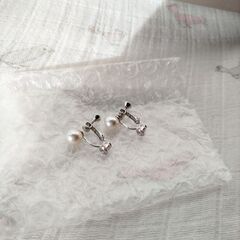 入学式で使用したバッグ＆イヤリングの画像