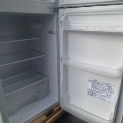 130リットル2ドア冷蔵庫無料であげます。の画像