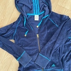 adidas セットアップの画像