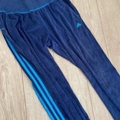 adidas セットアップの画像