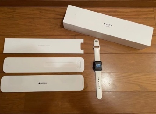 今週限定価格　Apple Watch series3 38mm GPSモデル
