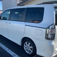 車検2.23で切れました　ヴォクシーの画像