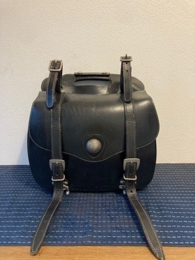 サイドバック　デグナー