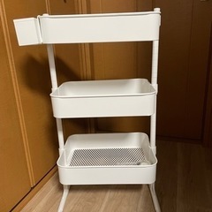 スチールワゴン