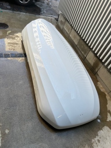 ルーフボックス　INNO WEDGE 660