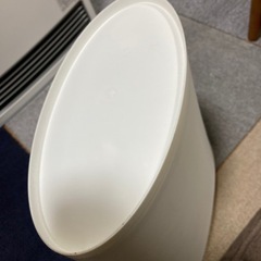 受け渡し予定者確定　ニトリ　ゴミ箱　あげますの画像