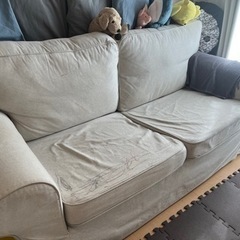 IKEA 2人がけソファ