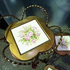 ◇アイアン花台◇ブロンズ仕立て バラ/薔薇 アンティーク風 花スタンド 3段 ガーデニングの画像