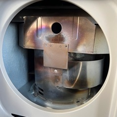 ⭐︎石油ファンヒーター MITSUBISHI タンク容量9.0L L2の画像