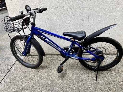 男の子向け　20インチ自転車　6段変速LEDダイナモライト