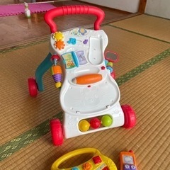 ベビーウォーカー　おもちゃ　の画像