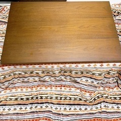 ［値下げ］【美品】こたつテーブル・布団セットの画像