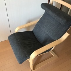 IKEA ソファ　ポエング