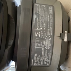 TOSHIBA 炊飯器 あまり使用していません。の画像