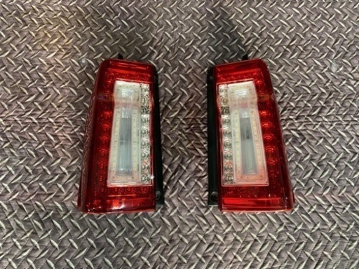 クリスタルアイ LA600S  LEDテールランプ タントカスタム