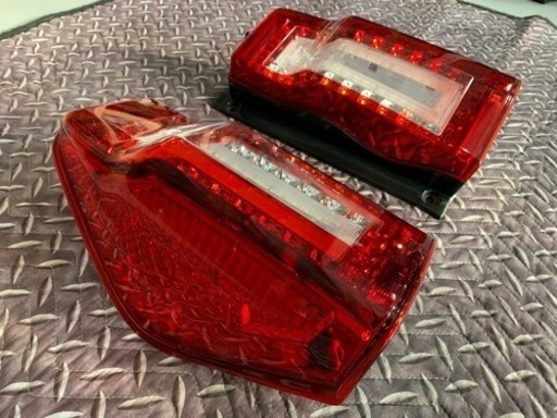クリスタルアイ LA600S  LEDテールランプ タントカスタム