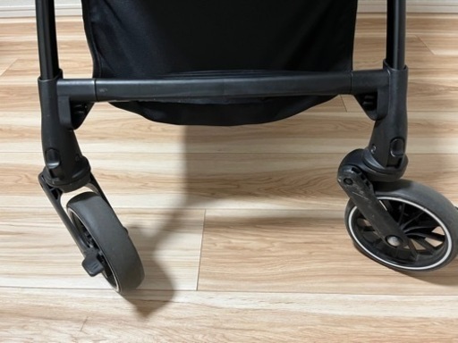 【お値下げしました！】A型ベビーカー　コンビ　スゴカルスイッチ