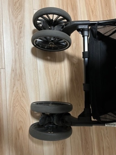 【お値下げしました！】A型ベビーカー　コンビ　スゴカルスイッチ