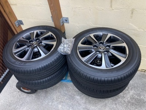 美品 ヴォクシー ノア 純正ホイール タイヤ SD-7 205/60R16