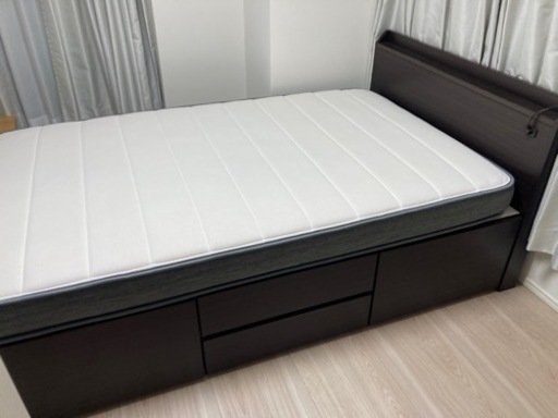 セミダブル　マットレス　ニトリ