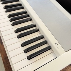ピアノの画像