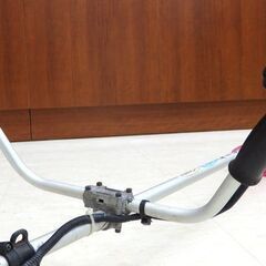 北海道 千歳市/恵庭市 動作品 RYOBI/リョービ エンジン刈払機 EKK-2650 草刈機 肩掛け式 園芸 農機具 ガーデニングの画像