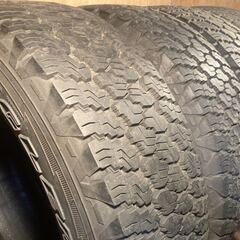 【タイヤ】245/75R17 110T GOODYEAR  WRANGLER  フォード タイタン ホワイトレター ［TR-042102］［グローバルガレージ］の画像