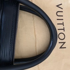 LOUIS VUITTON ビジネスバッグ　メンズ　エピ　ブラックの画像